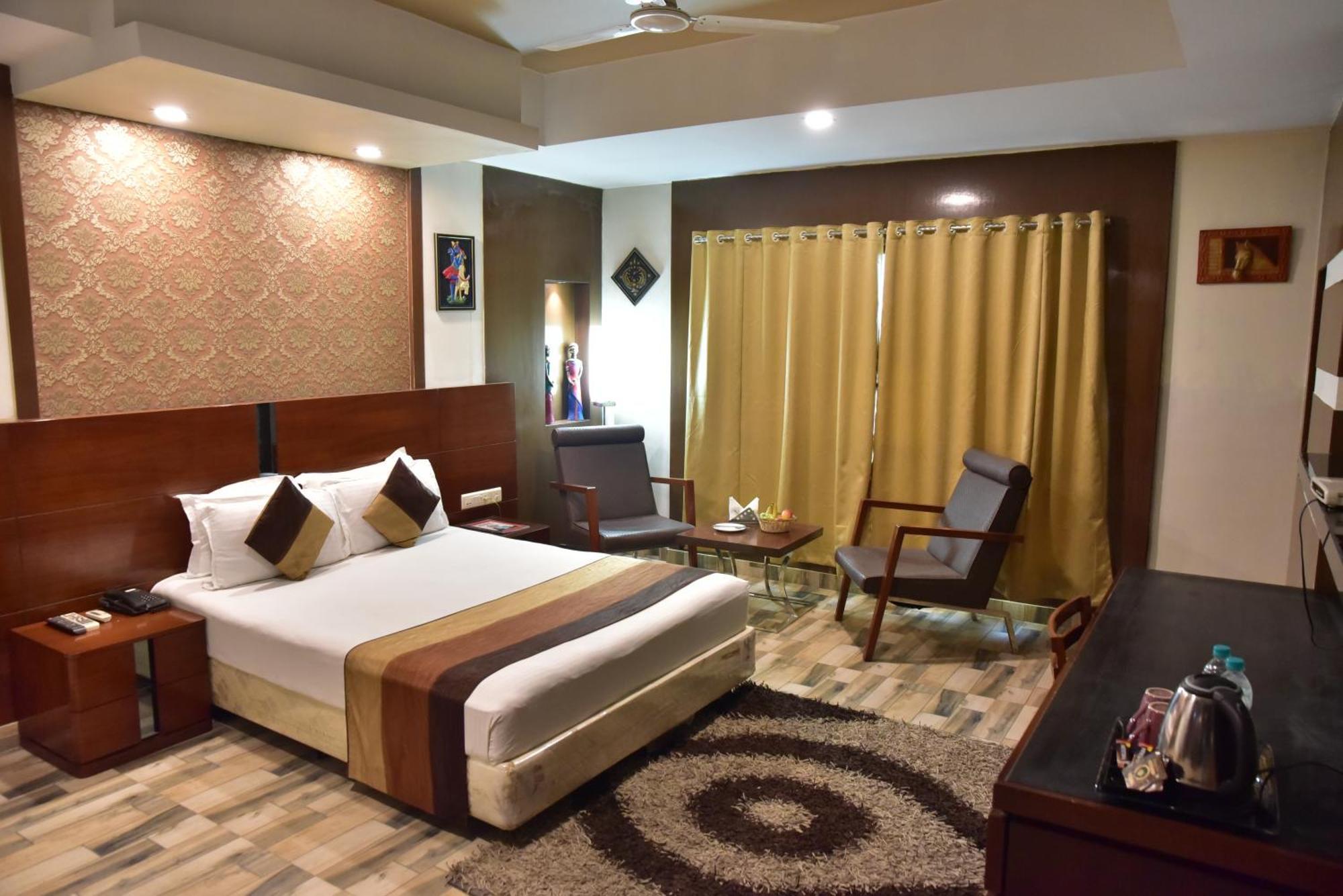 Hotel Ambassador Chocolate Inn Kalyani Ngoại thất bức ảnh