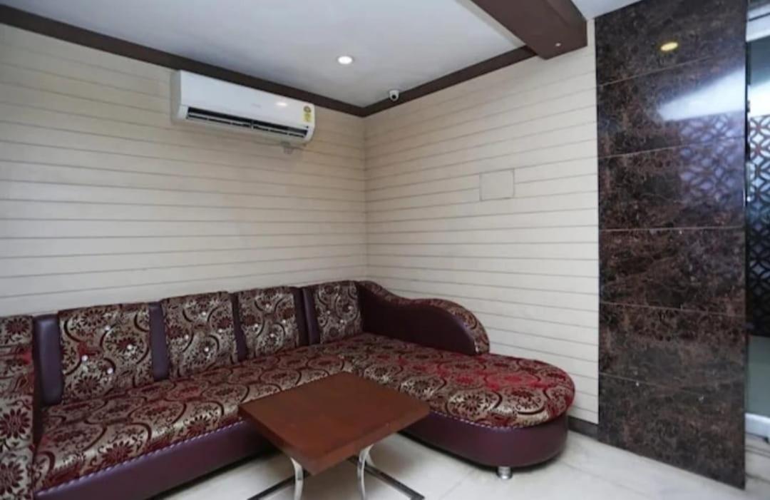 Hotel Ambassador Chocolate Inn Kalyani Ngoại thất bức ảnh